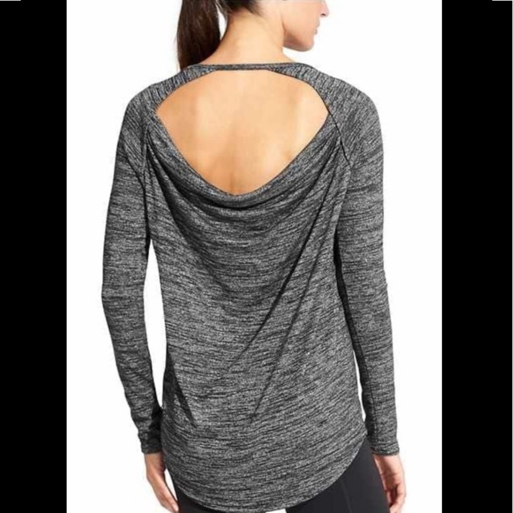 Athleta Open Pose Top